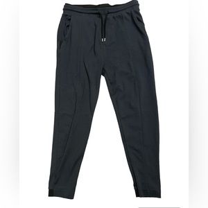 Zara men’s joggers size L in black